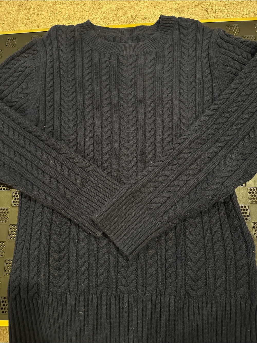 Women's Cable Knit Crewneck Sweater - Black